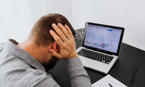 Why Most Investors Buy at the Wrong Time
