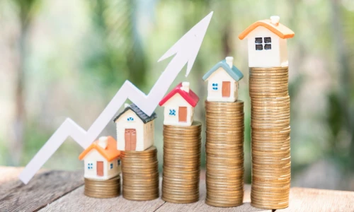 Should Australians Be Worried About Falling House Prices?