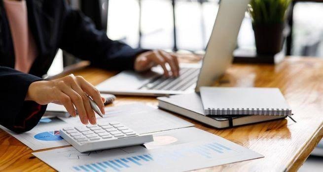 Plato Income Maximiser (ASX:PL8) Maintains a Monthly Distribution Framework