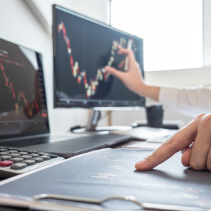 Unveiling the Dynamics of the Share Price for Commonwealth Bank: